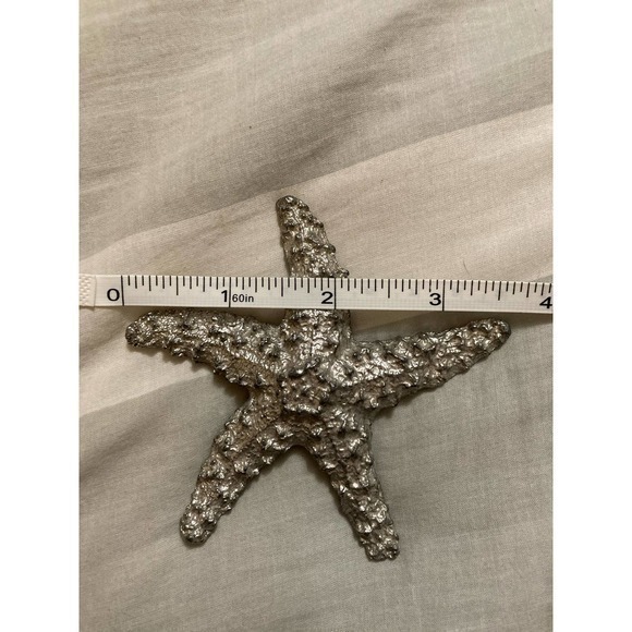 Silver Metal Starfish Paperweight 3.5” - Picture 4 of 4